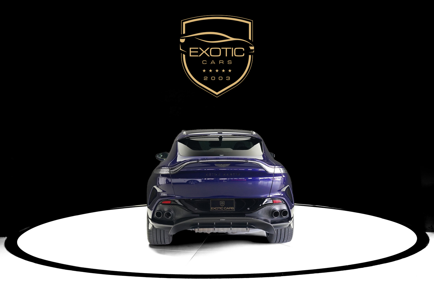 Aston Martin DBX 707
