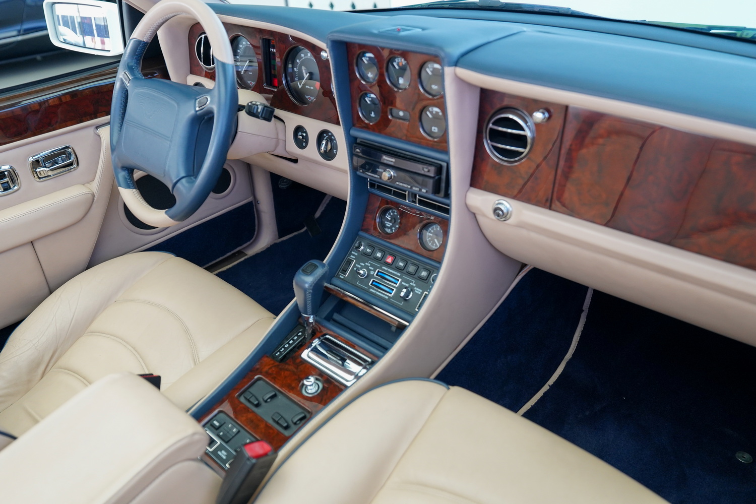 Bentley Azure Convertible
