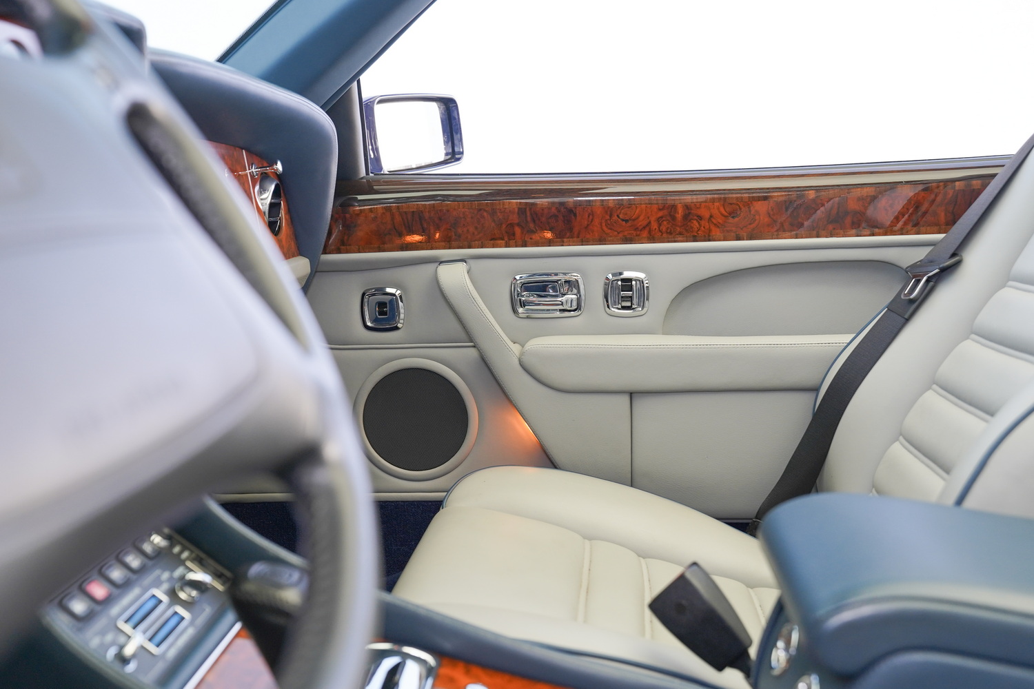 Bentley Azure Convertible