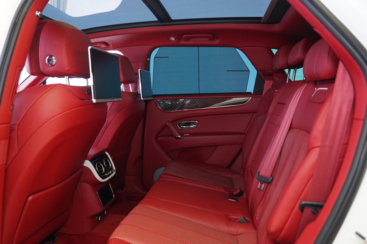 Bentley Bentayga Design Series V8