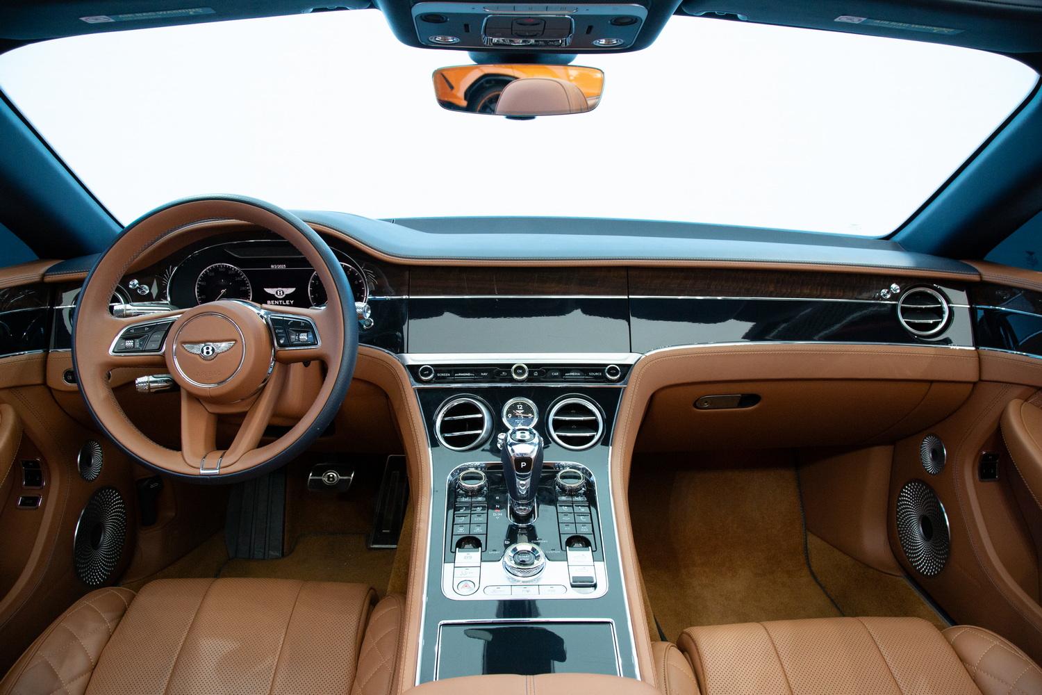 Used 2022 Bentley Continental GTC V8 For Sale in Dubai, UAE