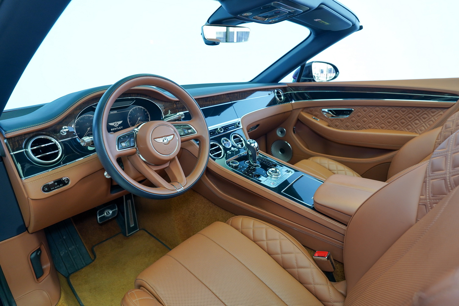 Bentley GTC V8