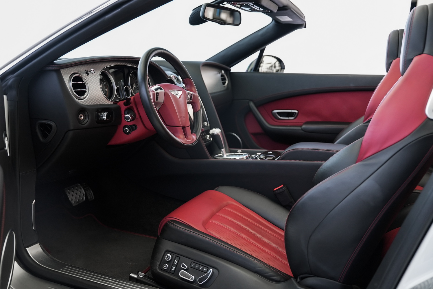 Bentley GTC V8