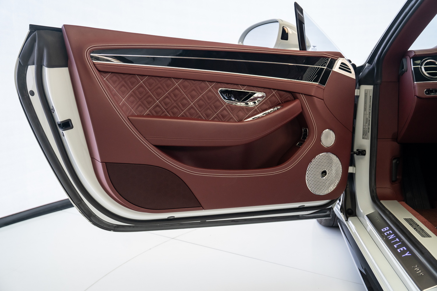 Bentley GTC First Edition W12