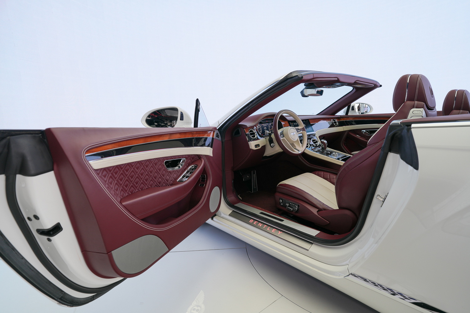 Bentley GTC W12