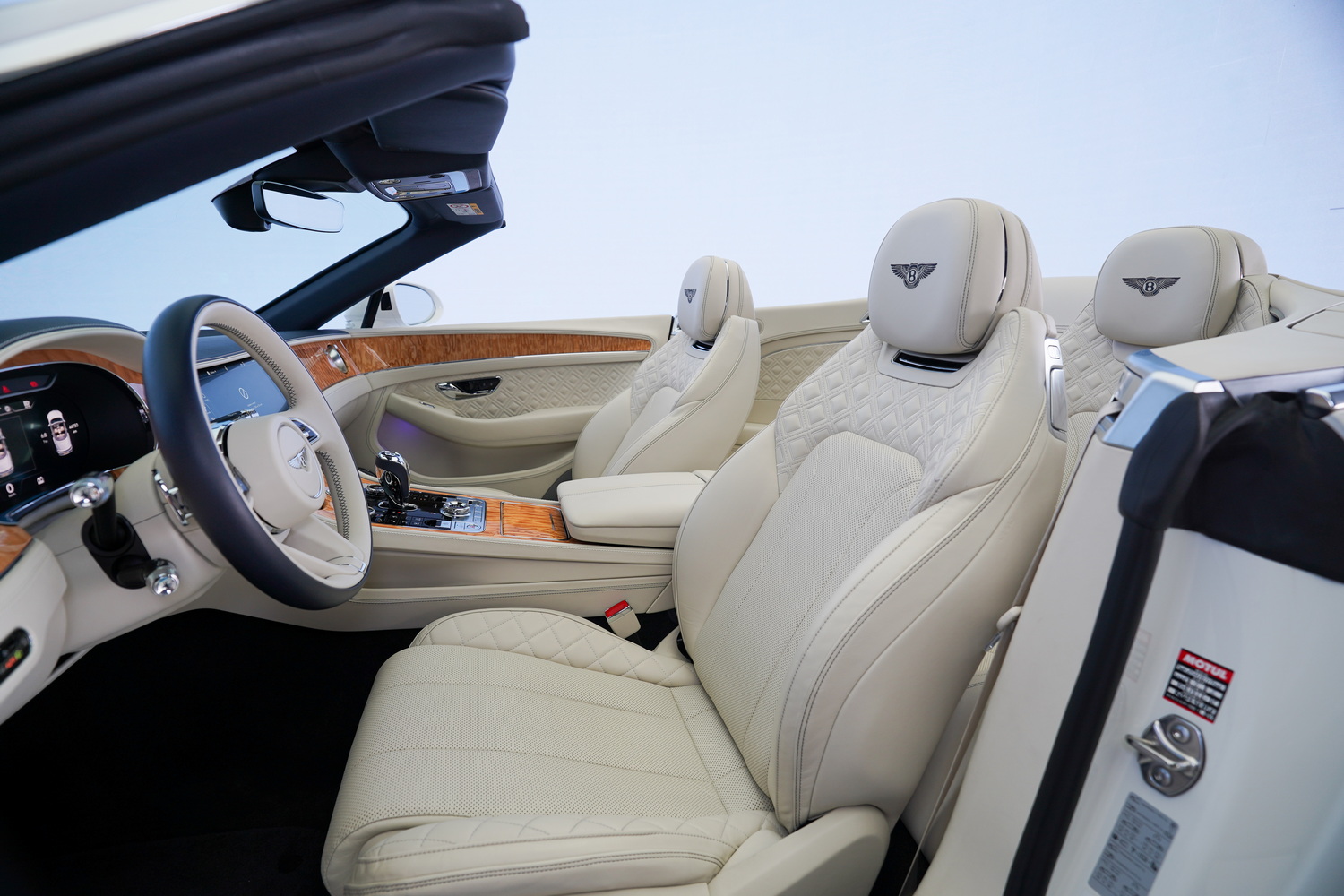 Bentley GTC W12