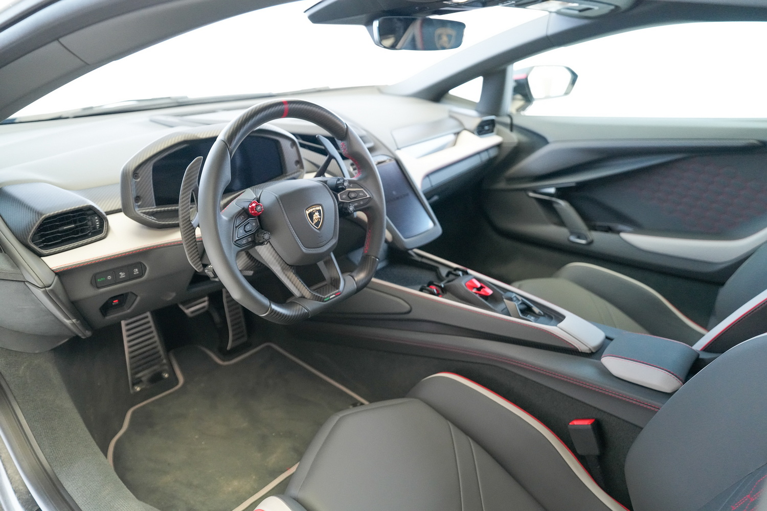 Lamborghini Revuelto Ad Personam Alpha