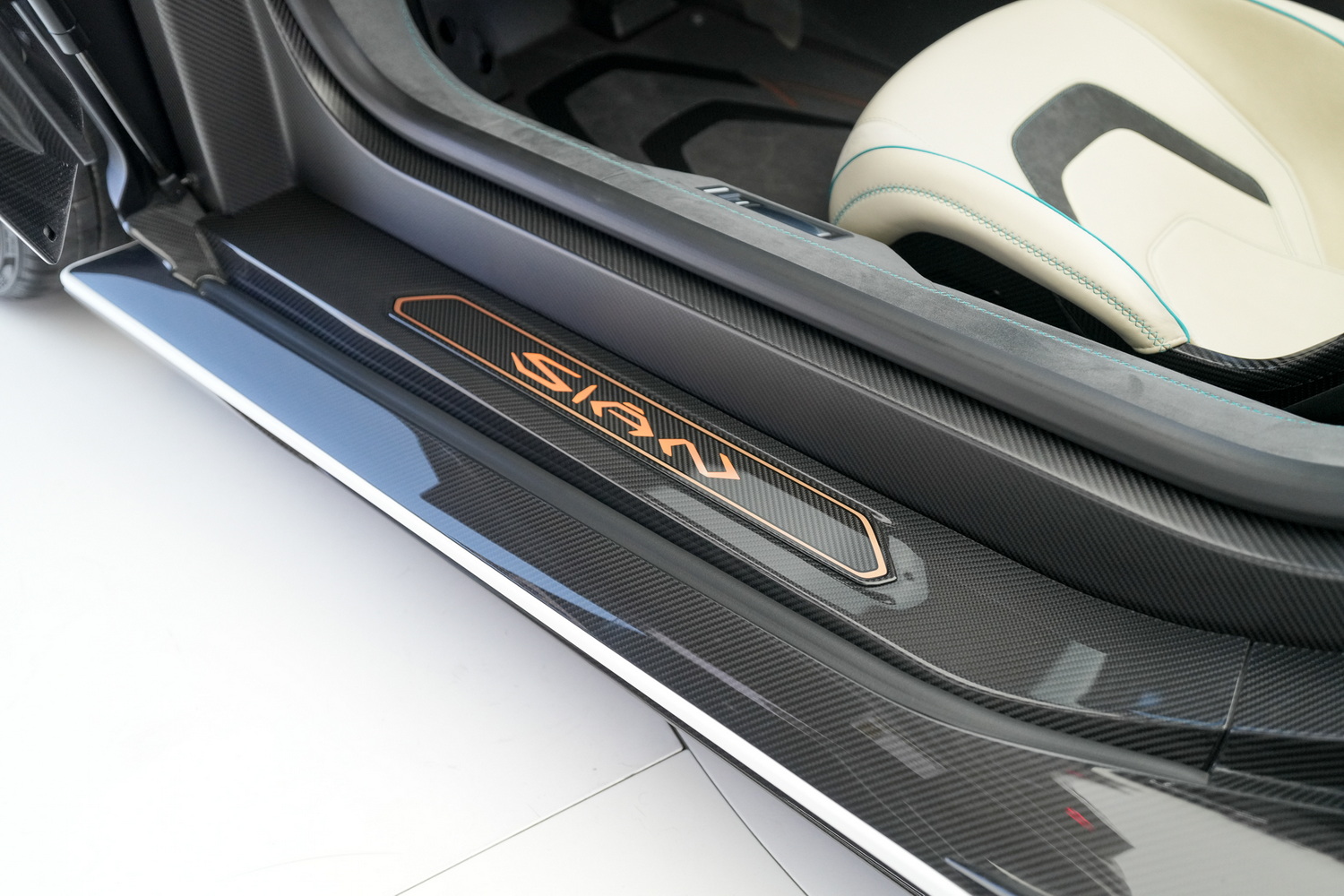 Lamborghini Sian Roadster 1 Of 19
