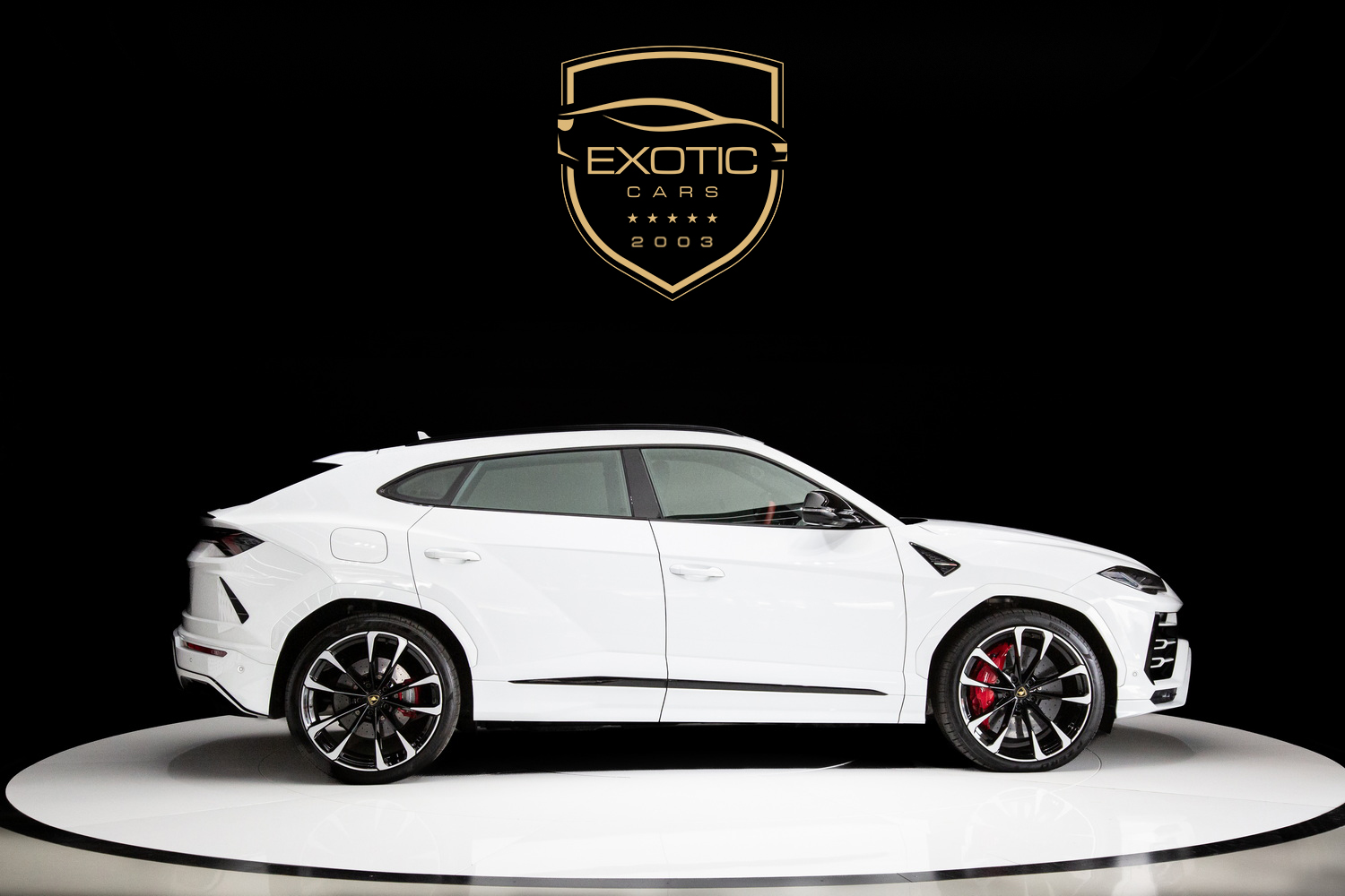 Used 2020 White Urus For Sale in Dubai, UAE