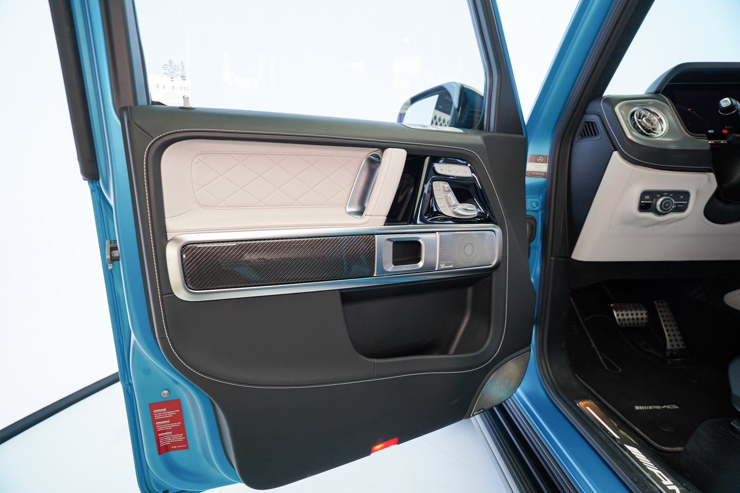 2025 Matt Blue Mercedes Benz G63 AMG For Sale in Dubai, UAE