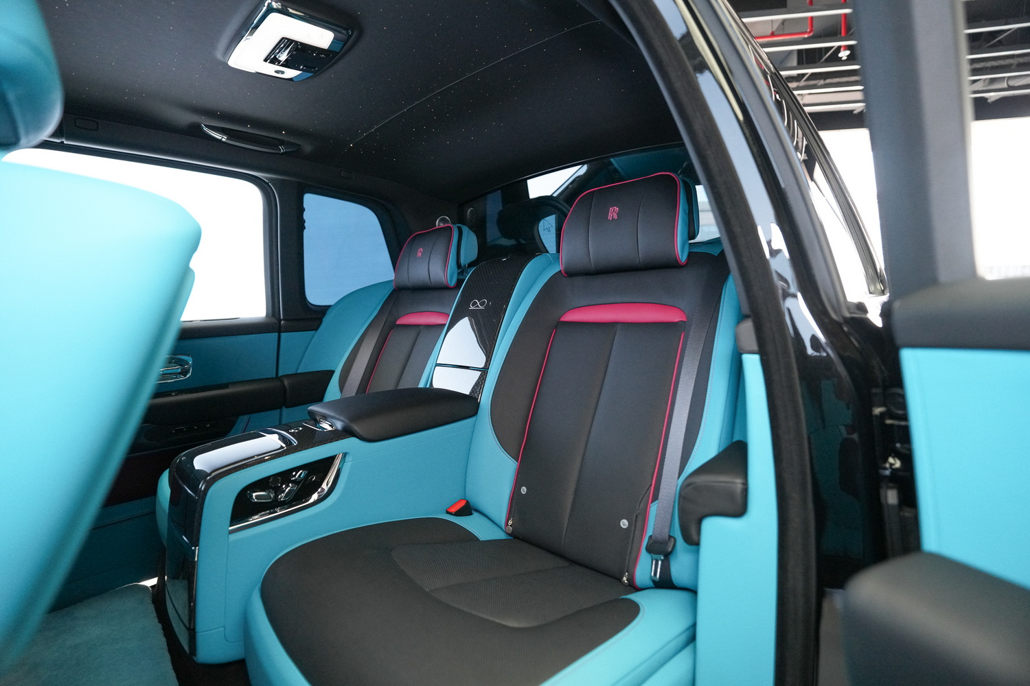Rolls Royce Cullinan Black Badge