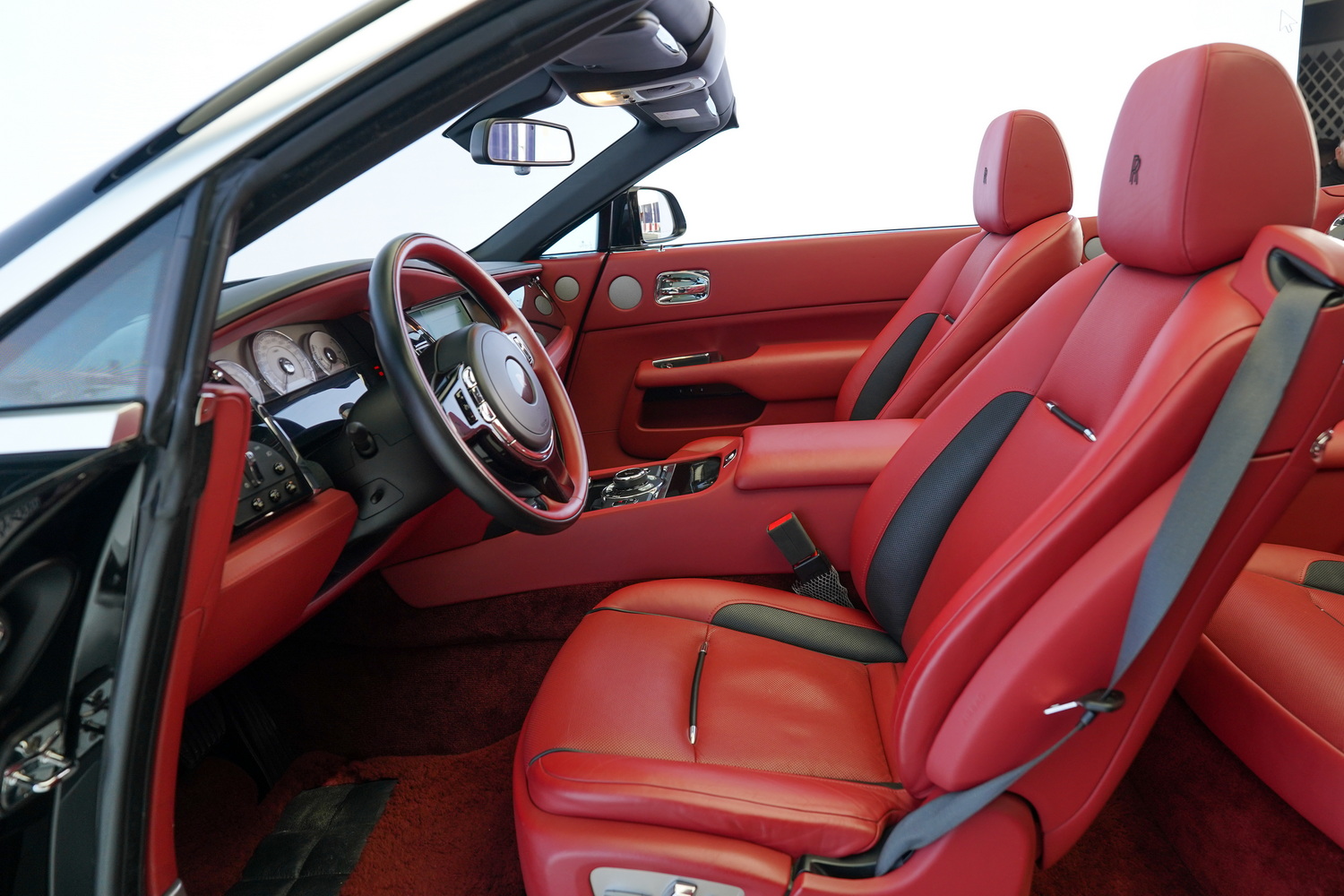 Rolls Royce Dawn
