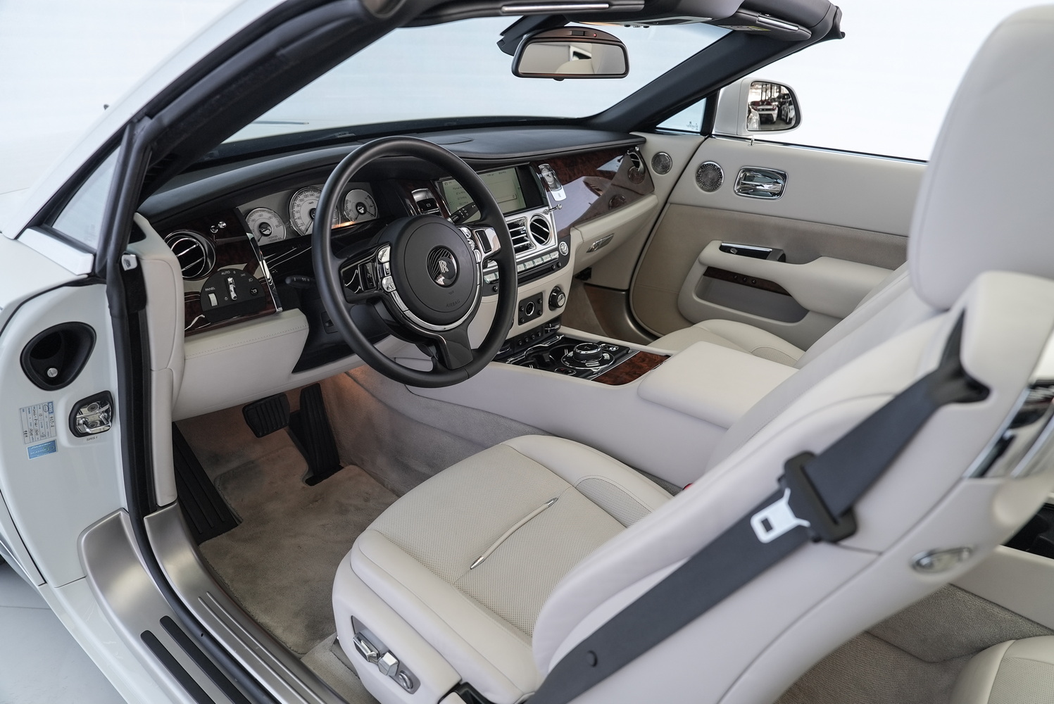 Rolls Royce Dawn