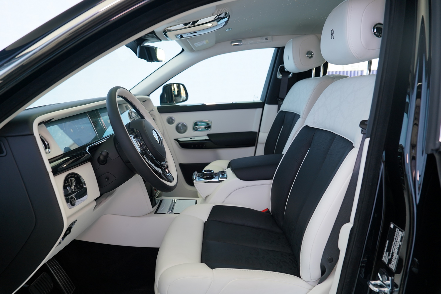 Rolls Royce Phantom EWB