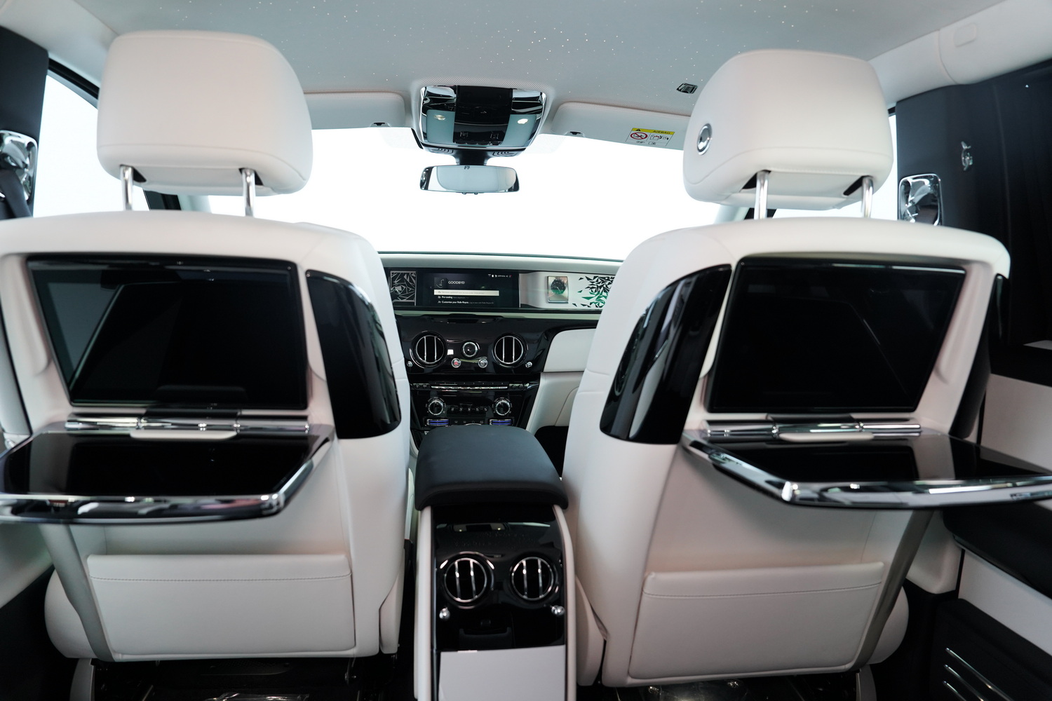 Rolls Royce Phantom EWB