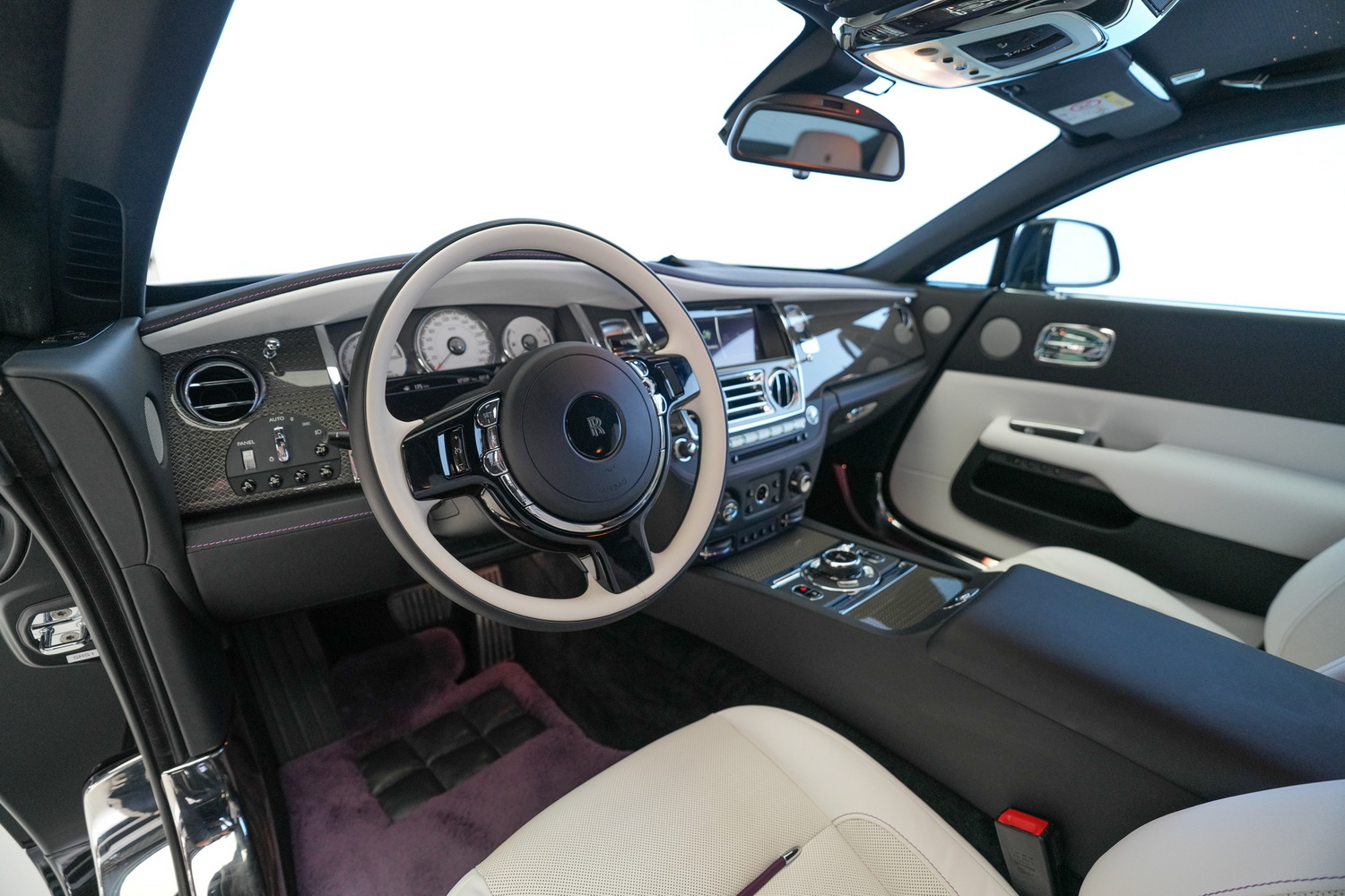 Rolls Royce Wraith Black Badge